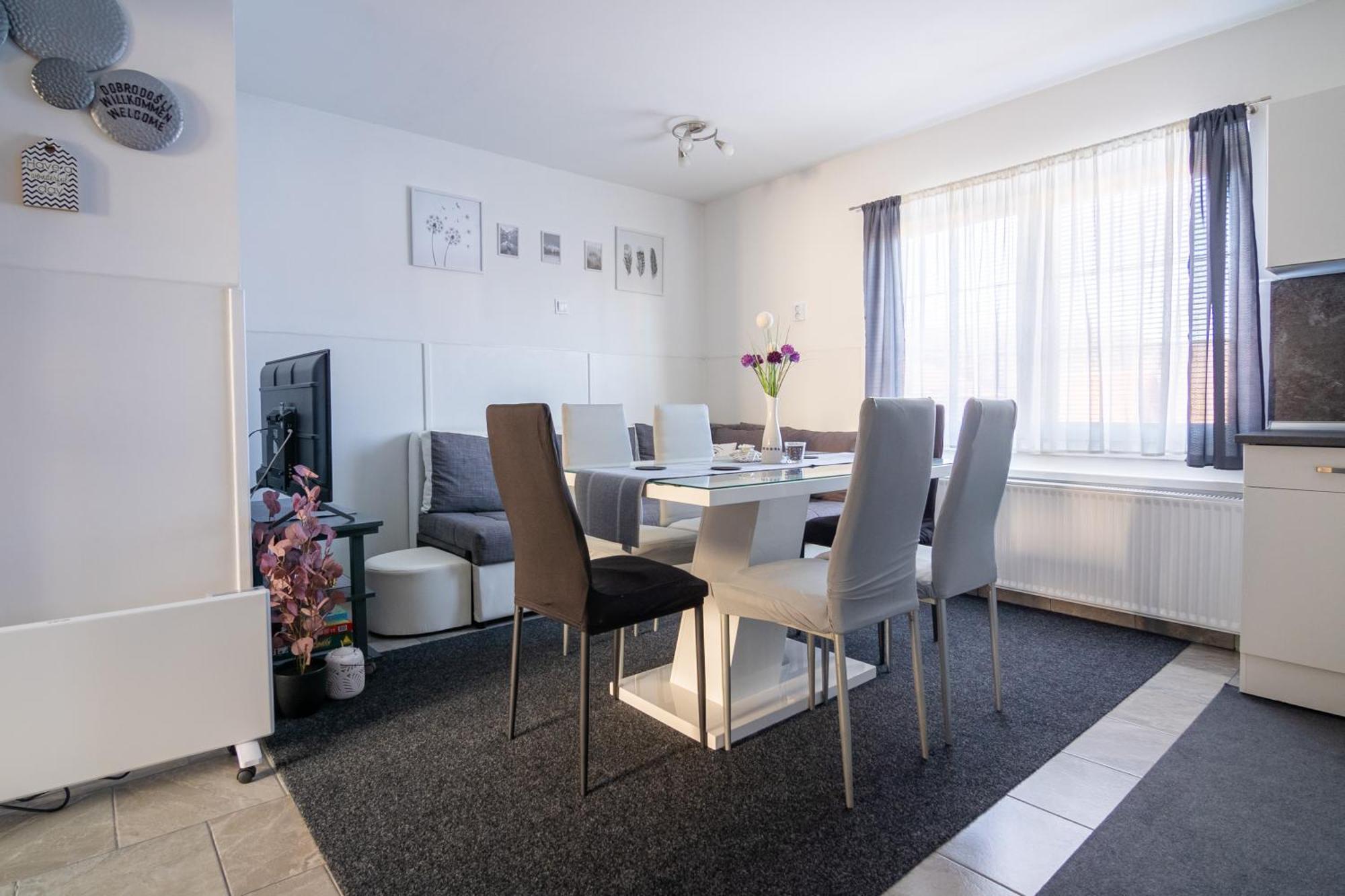 Lovrenc na Pohorju Apartma Ella מראה חיצוני תמונה